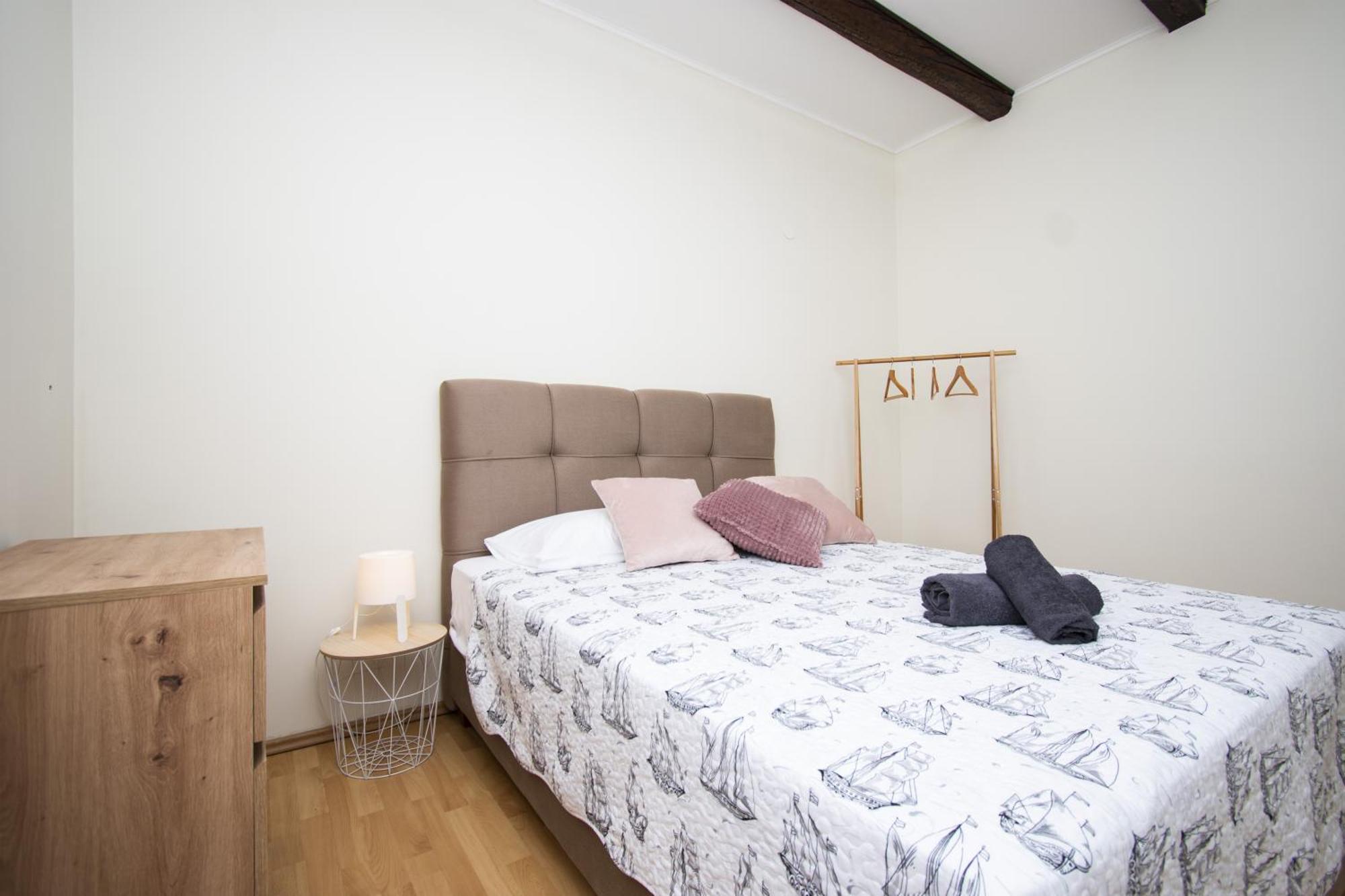 Apartments Alisa 브로다리카 객실 사진