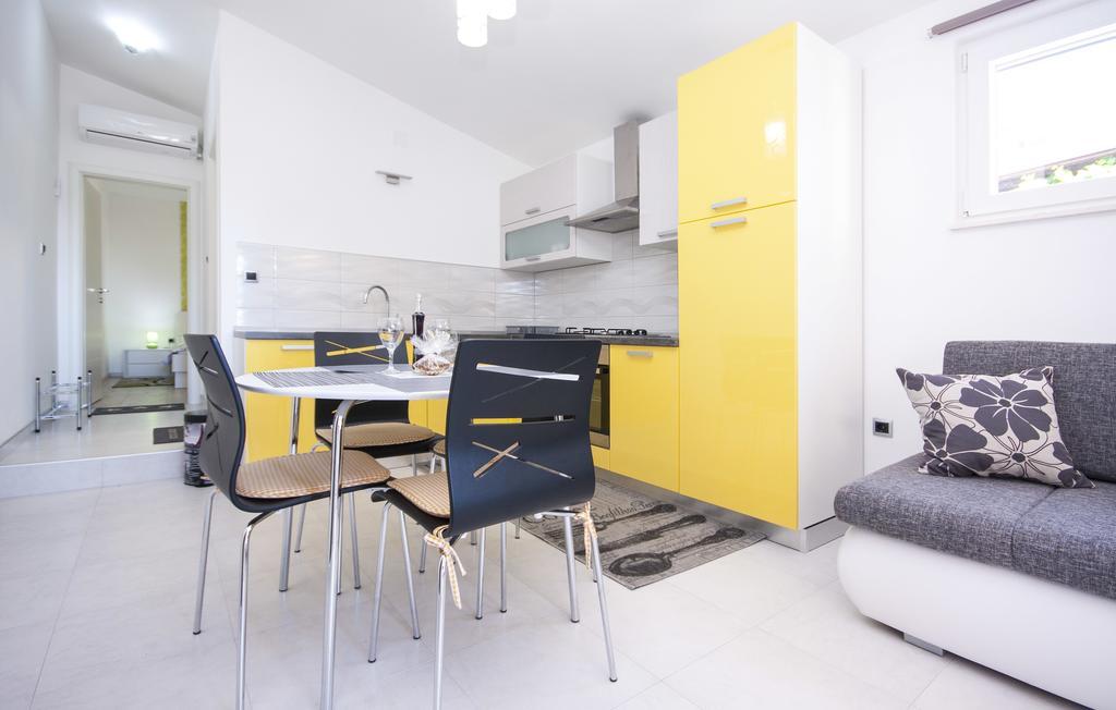 Apartments Alisa 브로다리카 외부 사진